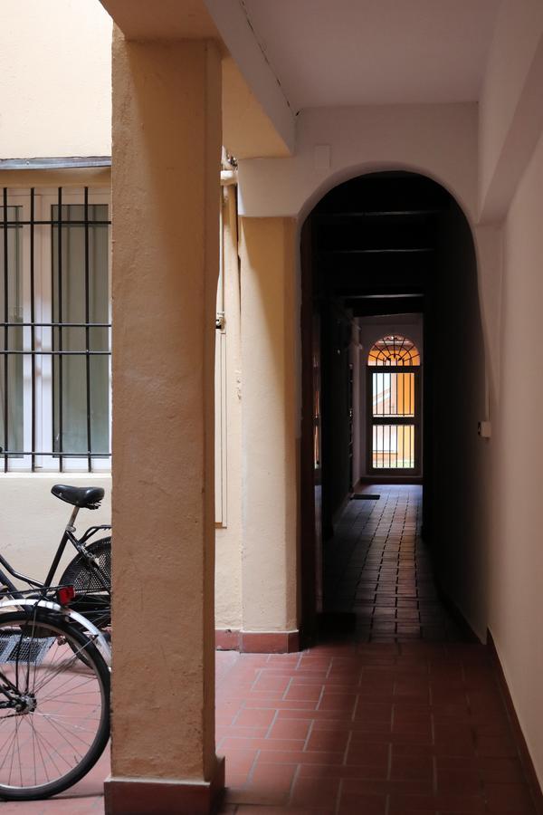 Lovely Studio D'Azeglio By Studio Vita Bologna Ngoại thất bức ảnh